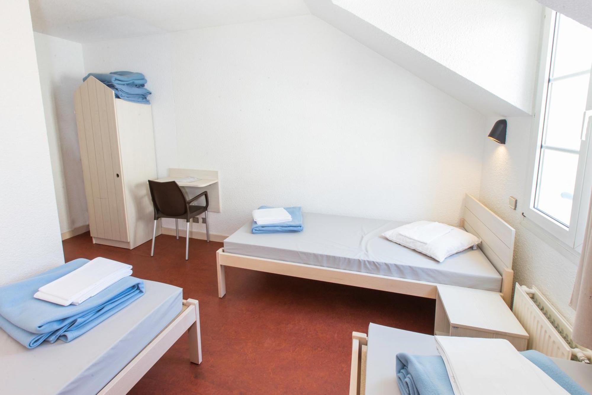 Auberge De Jeunesse Youth Hostel Ethic Etapes Saint Malo Exterior photo