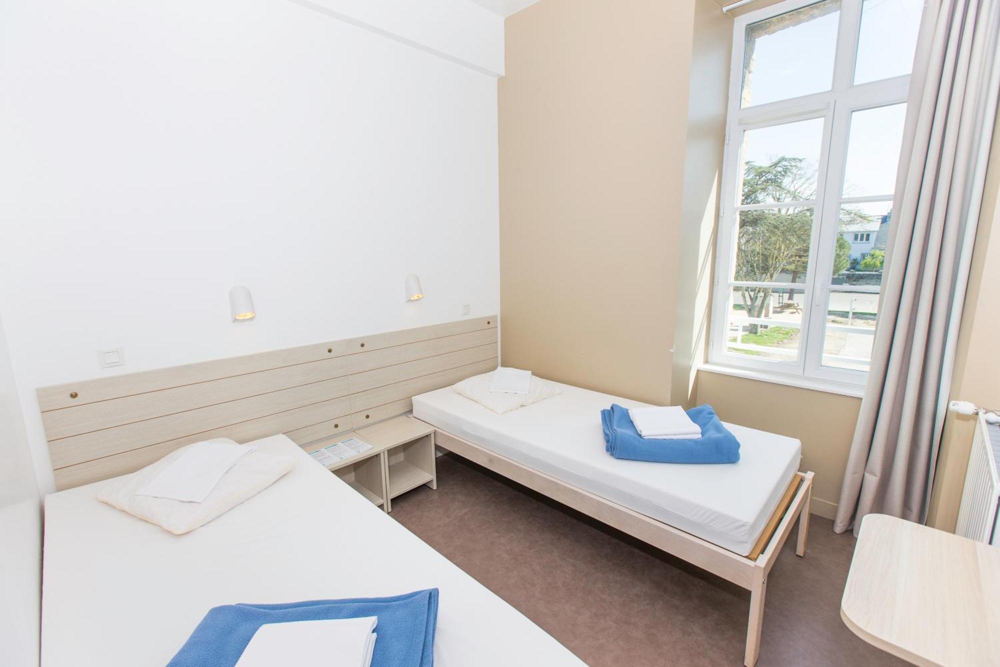 Auberge De Jeunesse Youth Hostel Ethic Etapes Saint Malo Exterior photo